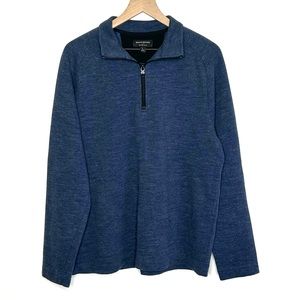 Banana Republic men’s moisture wicking blue quarter zip up sweater size L